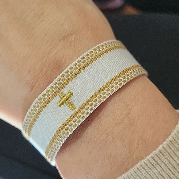 CHRISTIAN FIRST COMMUNION BAPTISM CONFIRMATION BRACELET, CHOICE OF COLOR - Picture 7 of 8